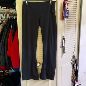 Nike Womens Workout wide split leg Pants